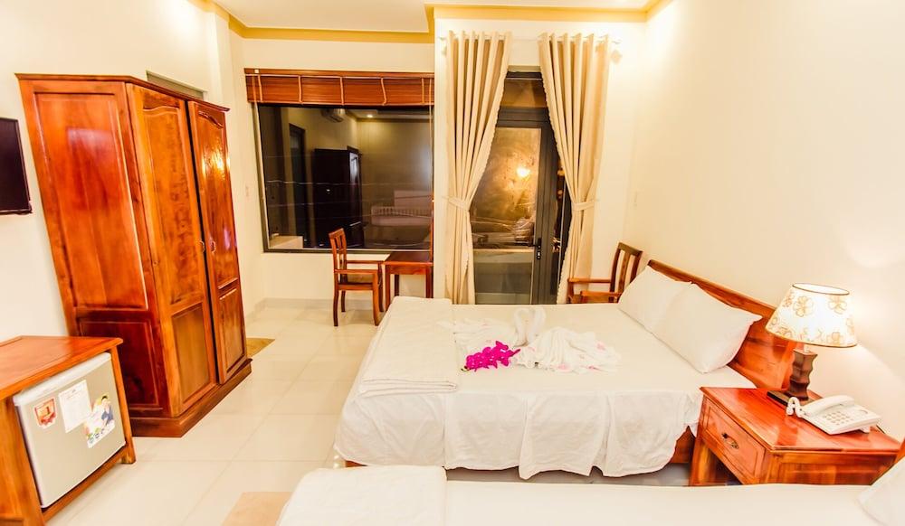 Lien Thong Hotel Duong Dong Exterior foto